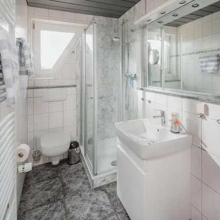 別荘 Holiday Apartment With 2 Bedrooms *