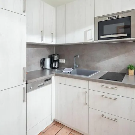 Vakantiehuis With 2 Bedrooms *